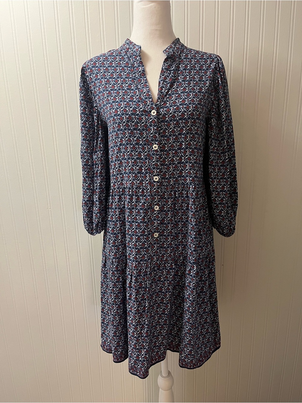 Max Studio Navy Floral Button-Front Long Sleeve Dress
